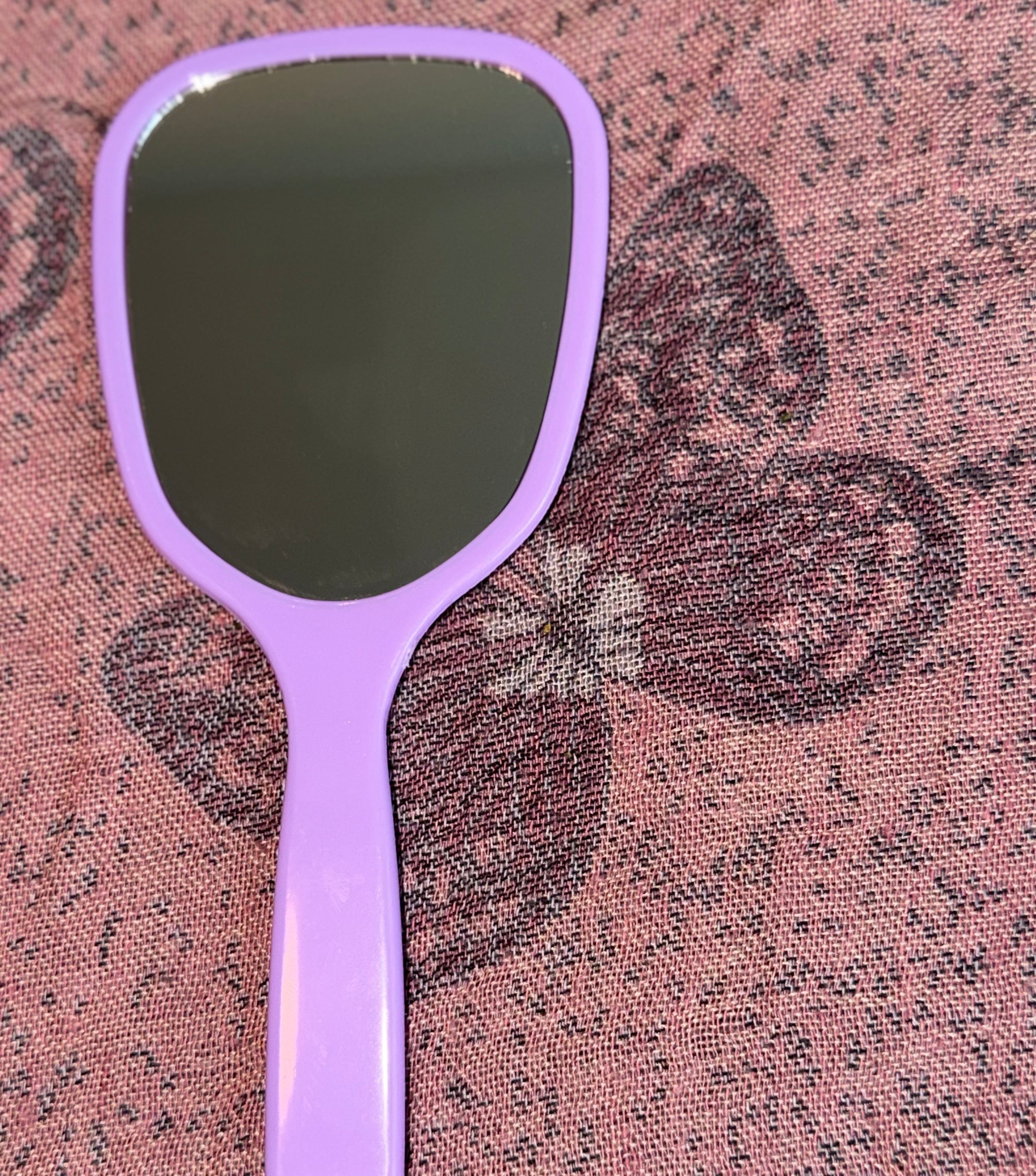 Dreamy Aura Mirror 💜✨